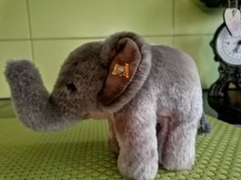 Steiff Elefant wollplűsch neuwertig 