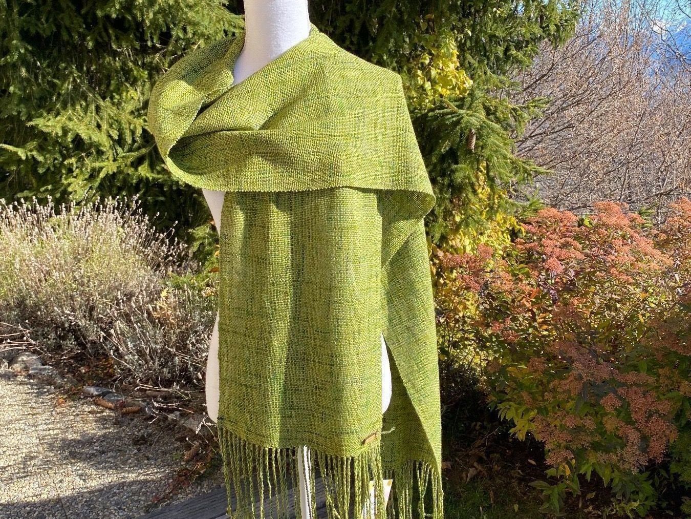 Foulards, Tücher & Schals: Neuf - écharpe Merino, soie et yak – Neu und originalverpackt aus Randogne von BonnieG