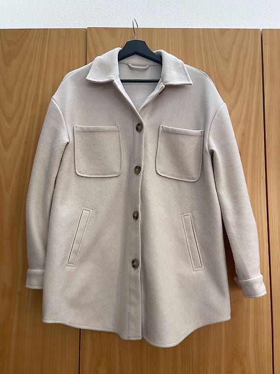 Giacche: Frühlingsjacke beige, Grösse M – Nuovo (secondo la descrizione) da Frauenfeld venduto da chbre
