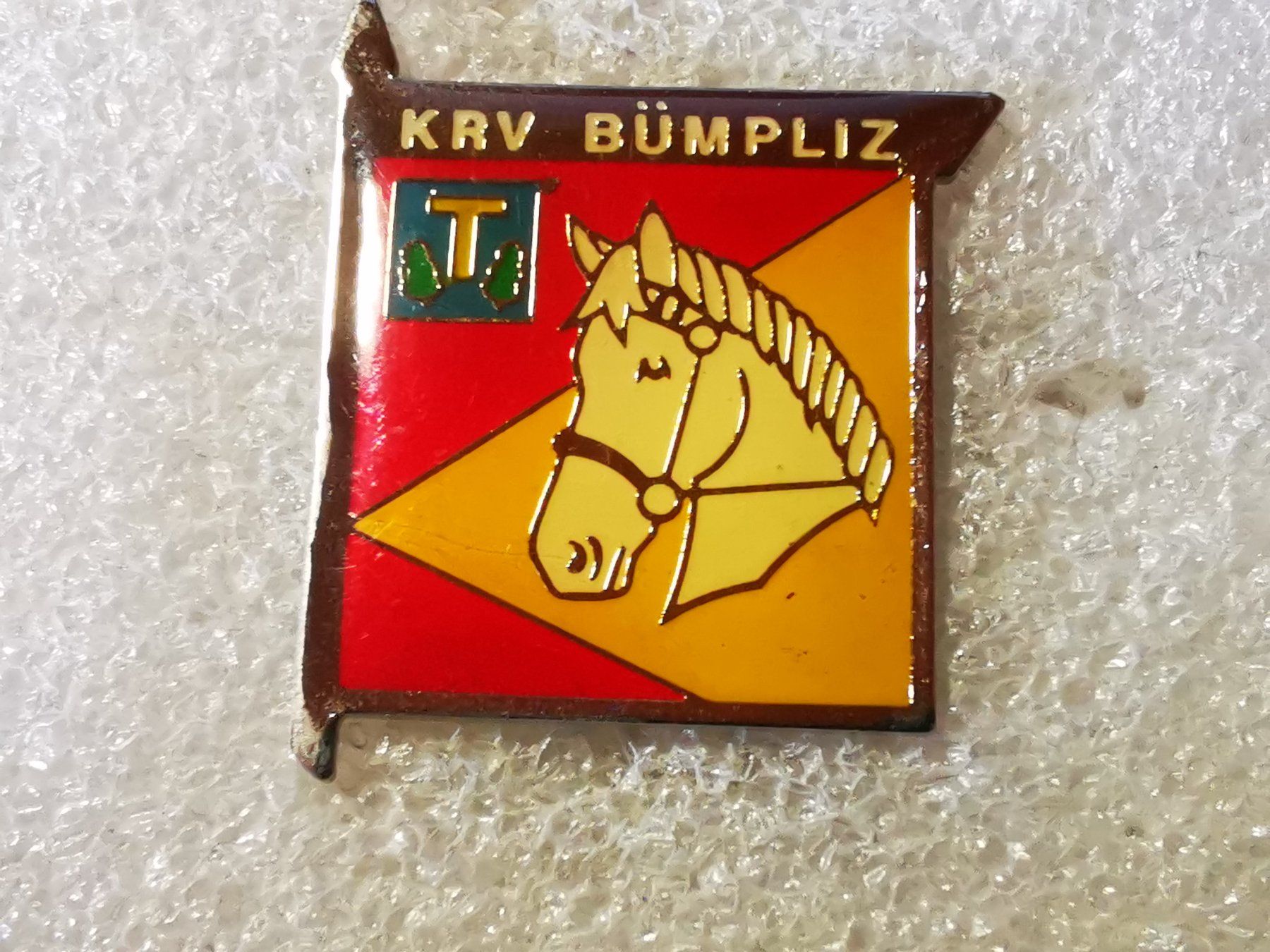 Placchette & Badge: Ansteckpin 93: KRV Bümpliz – Usato da Oppligen venduto da Pin-Fall-Shop