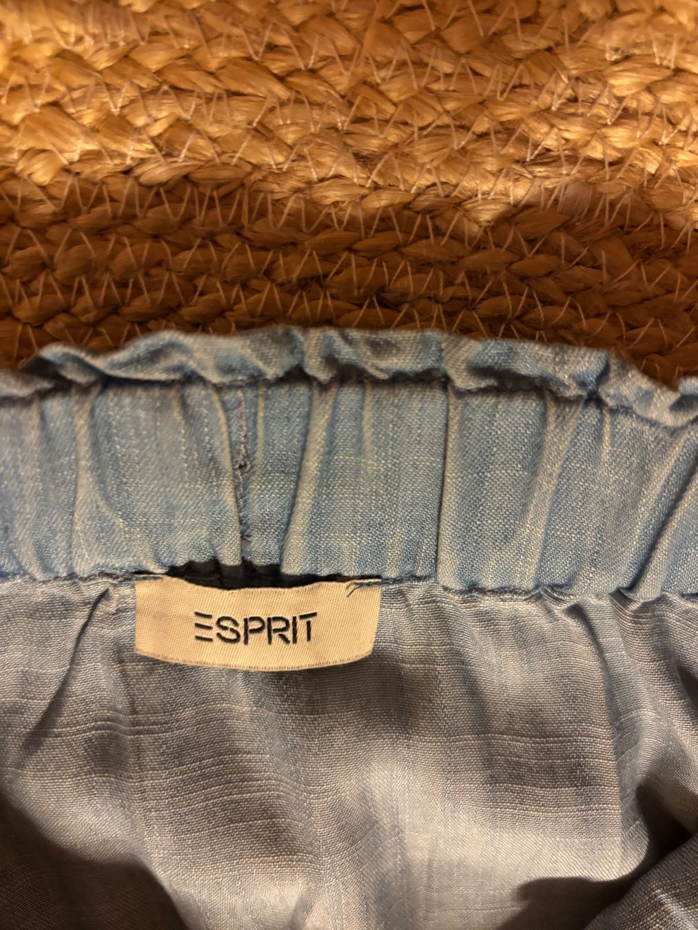 Esprit Gonne: Jupe Esprit taille 38 – Nuovo (secondo la descrizione) da Blonay venduto da Ollorvi 1