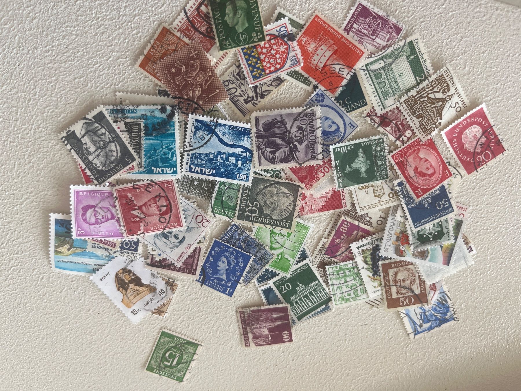 Tous les timbres: Lot mix Briefmarke – D'occasion à Chiasso par AzenYa 1