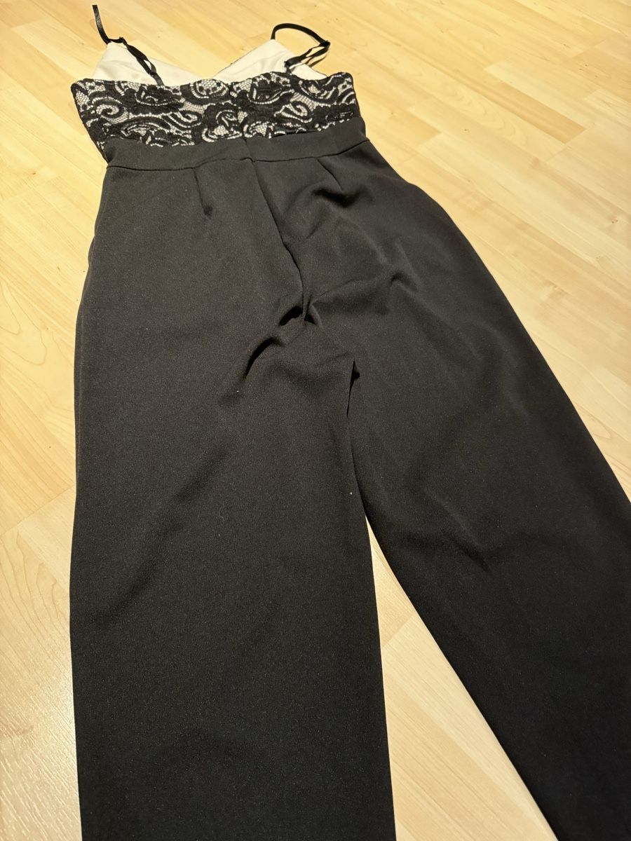 Tute: Schwarzer Jumpsuit mit Spitze Gr. S – Nuovo (secondo la descrizione) da Windisch venduto da Shakira085 3
