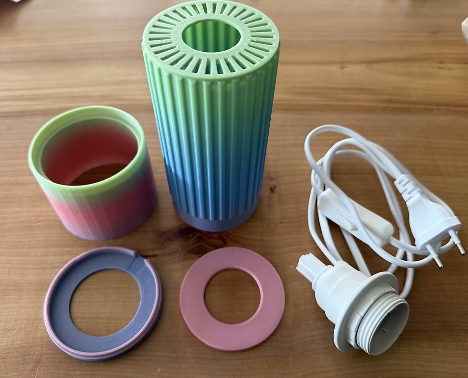 Lampade: 3D-Druck Designerlampe  22 cm – Usato da Bremgarten AG venduto da BremiMF 3