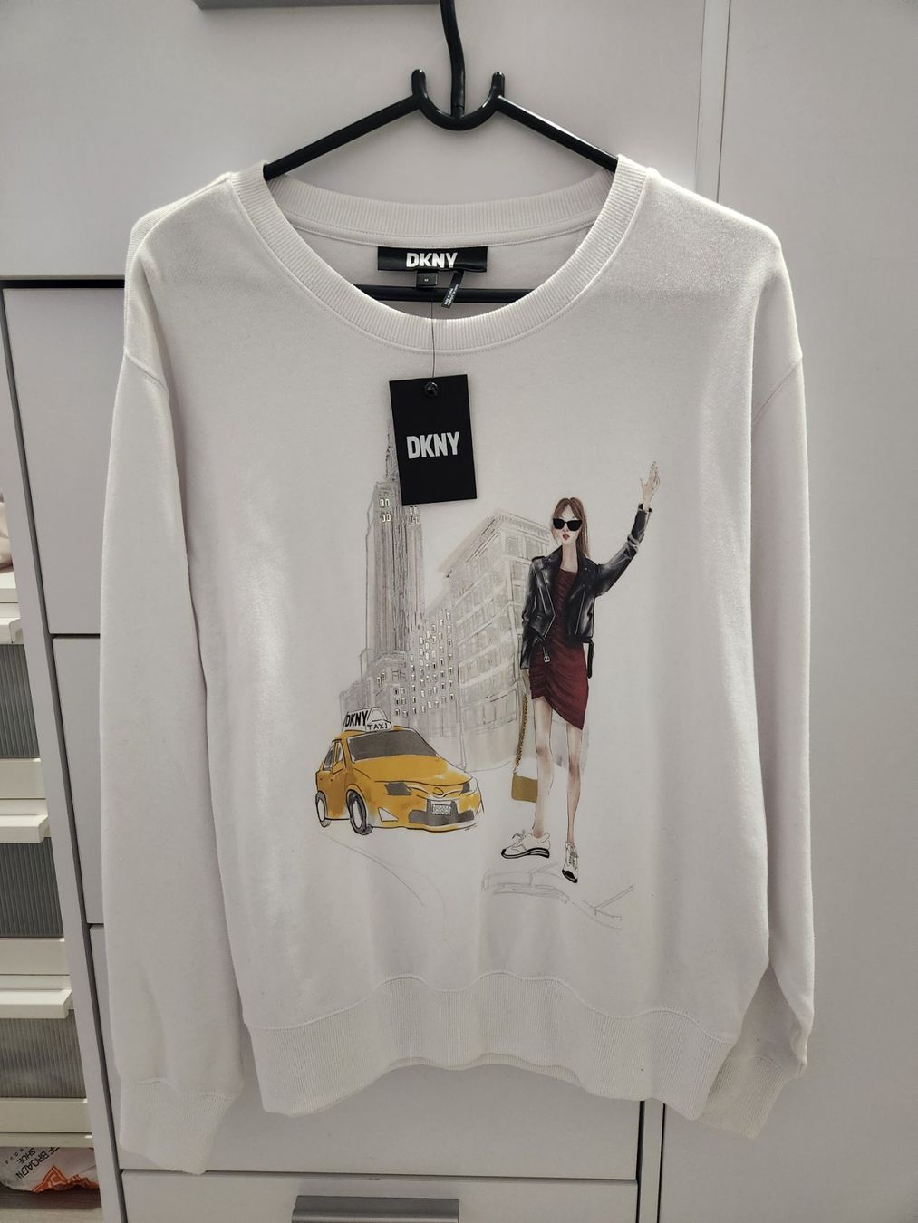 DKNY Pullover & Sweatshirts: DKNY-Pullover neu – Neu (gemäss Beschreibung) aus Oftringen von Leleni