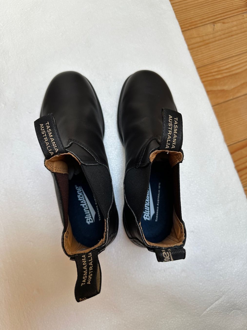 Blundstone Scarpe da uomo: Blundstone Classics 558 Gr. 41 schwarz neu! – Nuovo e nell'imballaggio originale da Gümmenen venduto da FelizitasHermann 1