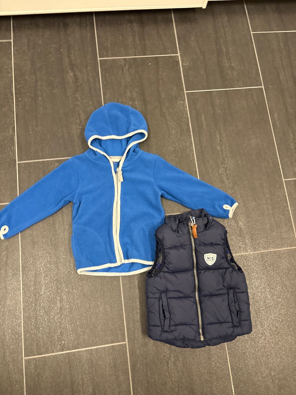 Lotti & Set di vestiti: Kleiderpaket Junge, Grösse 92 – Usato da Gebenstorf venduto da Sandra01031 3