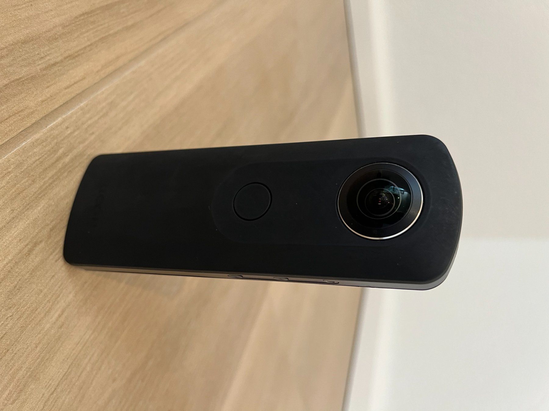 Ricoh Videocamere: Ricoh Theta 360° Kamera – Usato da Frauenfeld venduto da Hv 3