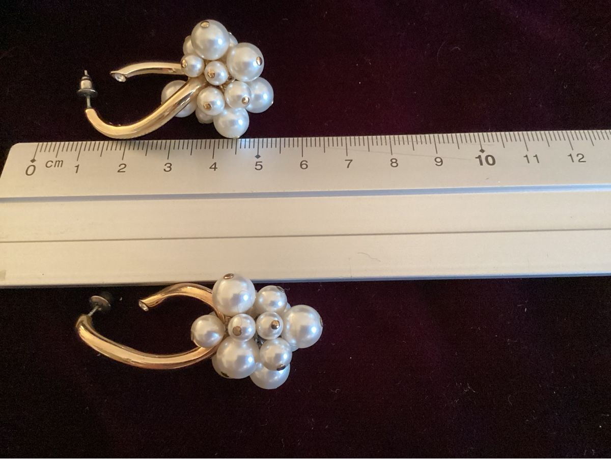 Swarovski Boucles d'oreille: Boucles d’oreilles – D'occasion à fribourg par iris18 1