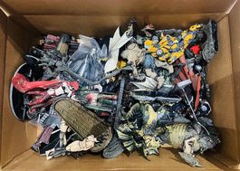 Große Sammlung McFarlane & NECA Figuren