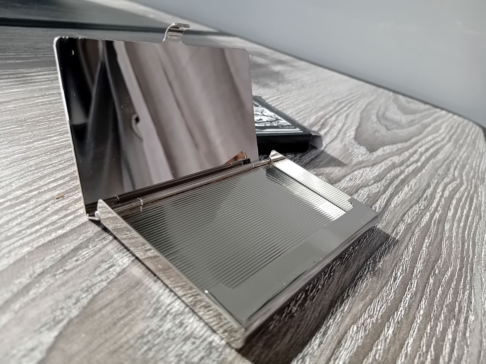 Altro in  Abbigliamento & Accessori: Visitenkartenetui Schweiz Scherenschnitt neu – Nuovo e nell'imballaggio originale da Burgdorf venduto da carodesign1 2