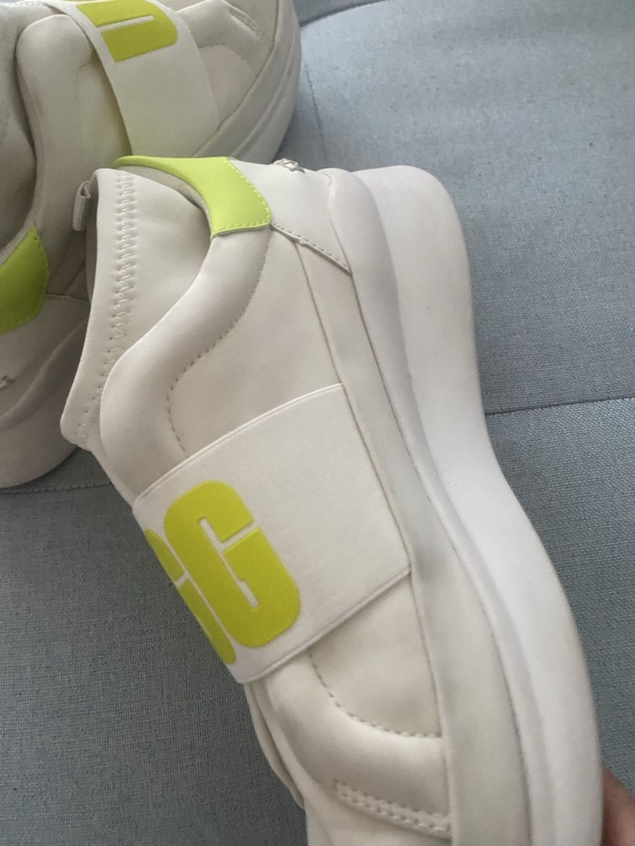 Ugg Scarpe da donna: UGG TAILLE 40 – Usato da Brügg BE venduto da nou_8ht9 3