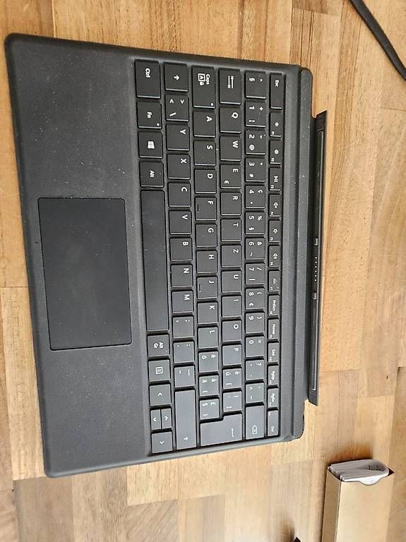 Tablettes PC: Microsoft Surface pro 7 – D'occasion à bonaduz par Munin88 3
