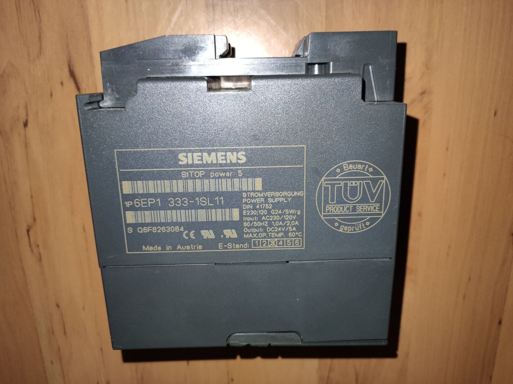 Siemens Componenti elettronici: Siemens SITOP power 5A 24VDC, Basic Line / 6EP1333-1SL11 – Usato da Ufhusen venduto da HKSC 2