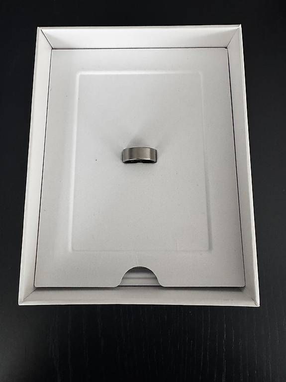 Anelli: Neuer Ultrahuman AIR Ring Size 6 Titanium  – Nuovo e nell'imballaggio originale da Zürich venduto da Laila_anni 3