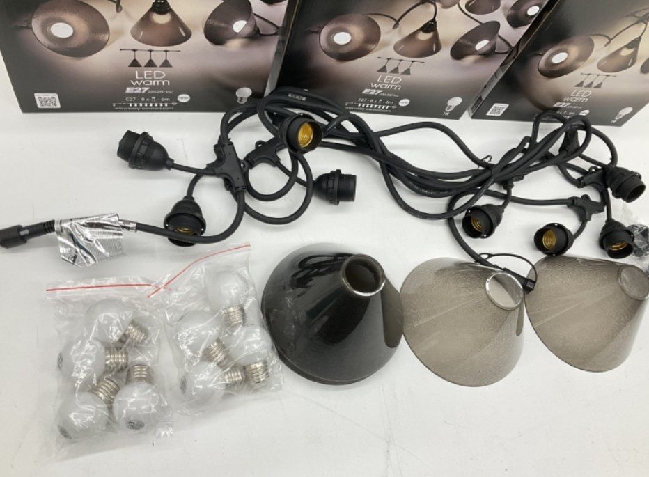 Ghirlande e barre luminose: Neue LED Lichterkette – Nuovo e nell'imballaggio originale da Rüthi (Rheintal) venduto da Balty 1