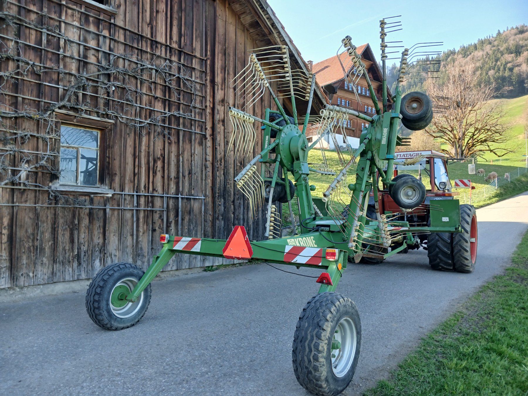 Krone Raccolta foraggio grezzo: Krone Doppelschwader – Usato da Krinau venduto da P.grob 1