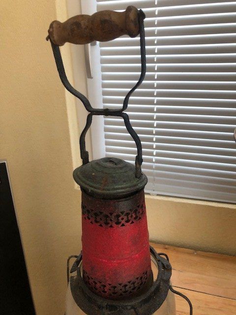 Lampade: Ancienne lampe à pétrole – Usato da Chézard St Martin venduto da schmitt 3