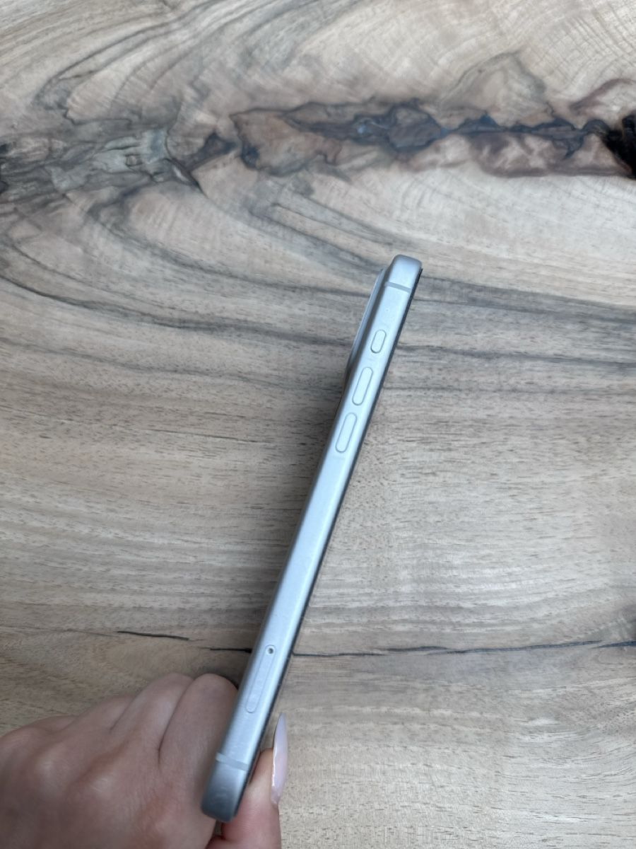 Apple Telefoni cellulari / Smartphones: Iphone 17 Pro Max – Nuovo (secondo la descrizione) da Lüterkofen venduto da Sterry 2