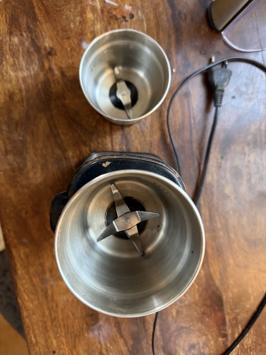 Küchengeräte: grinder  – Gebraucht aus Dornach von tzlisa 1