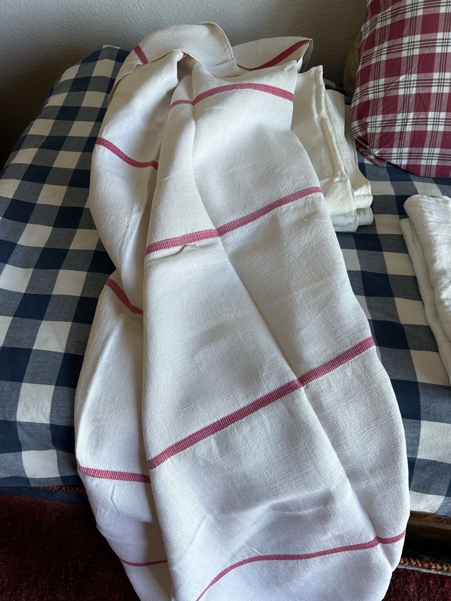 Bettwäsche: Lot de nappes, drap ancien lin – Gebraucht aus Vinelz von Valval2010 4