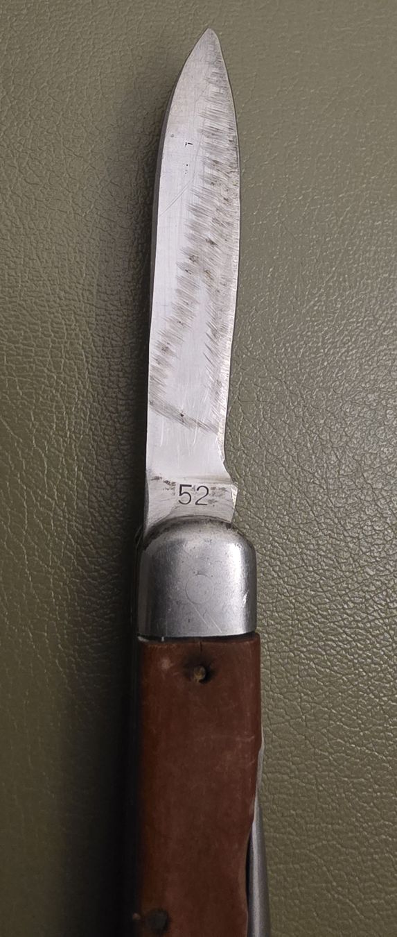 Coltelli tascabile: Millitärmesser Wengerinox  – Usato da Bern venduto da Kocholo 3