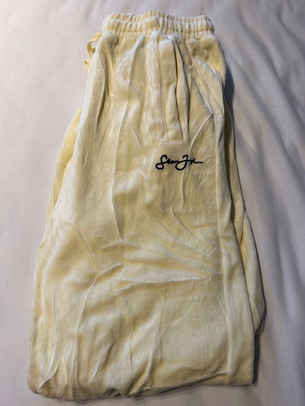 Completi: Sean John Tracksuit – Usato da Flawil venduto da bridge28 2