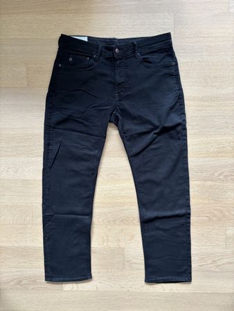 Schwarze H&M Jeans (Gr. 36/32)