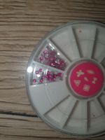 Nagel Steinchen