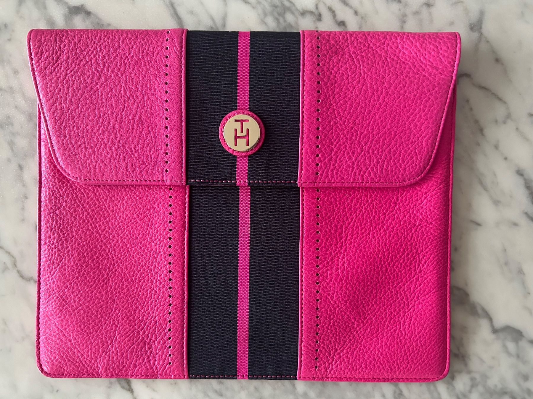Covers & Borse: Tommy Hilfiger Tablet Case – Usato da Biel/Bienne venduto da zit_v5yc
