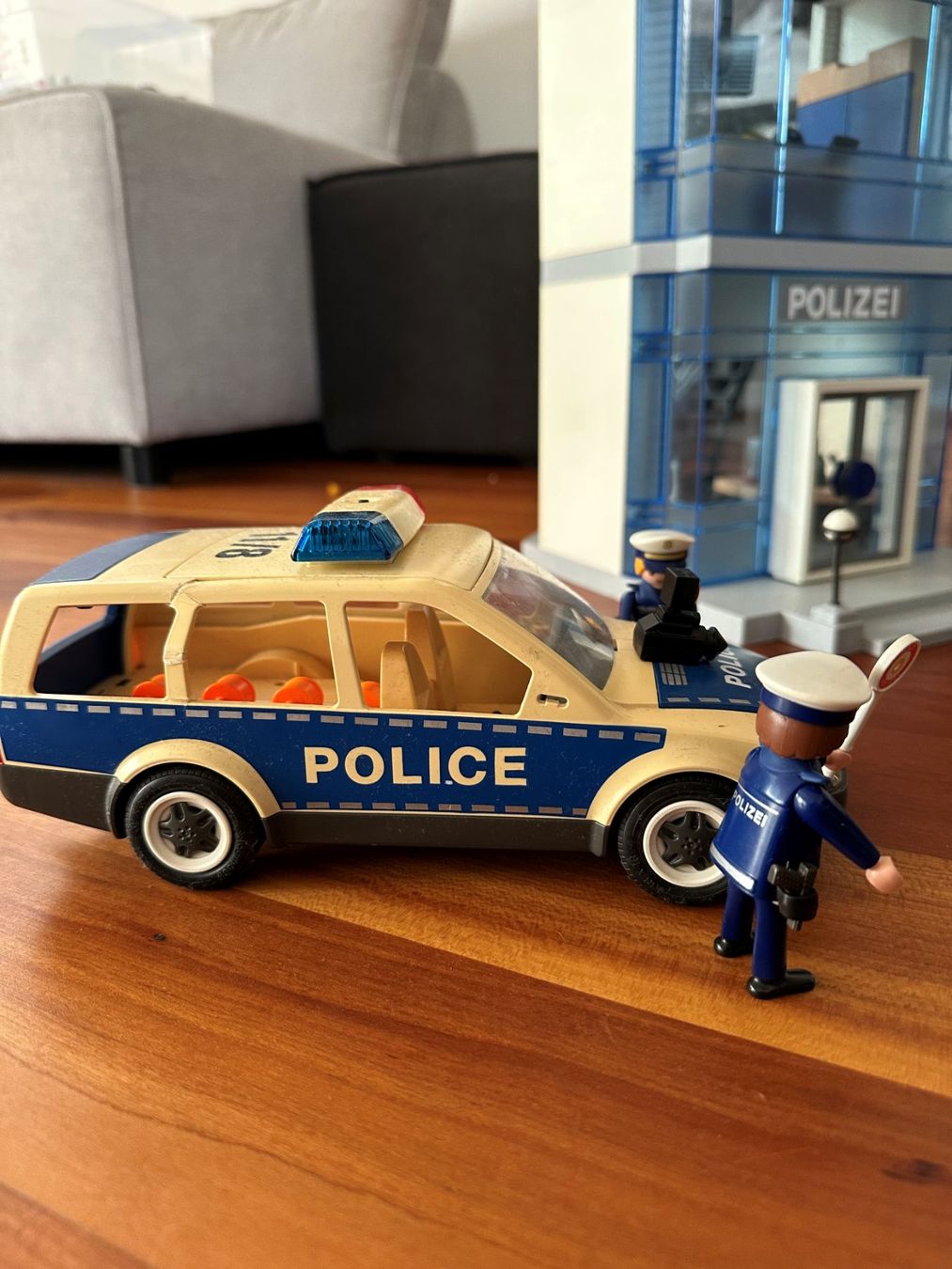 Playmobil Giocattoli: Playmobil Polizei Station mit Gefängnis – Usato da Sursee venduto da Romana6 2
