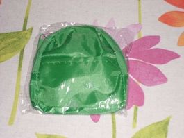 Schlüsselanhänger Rucksack grün