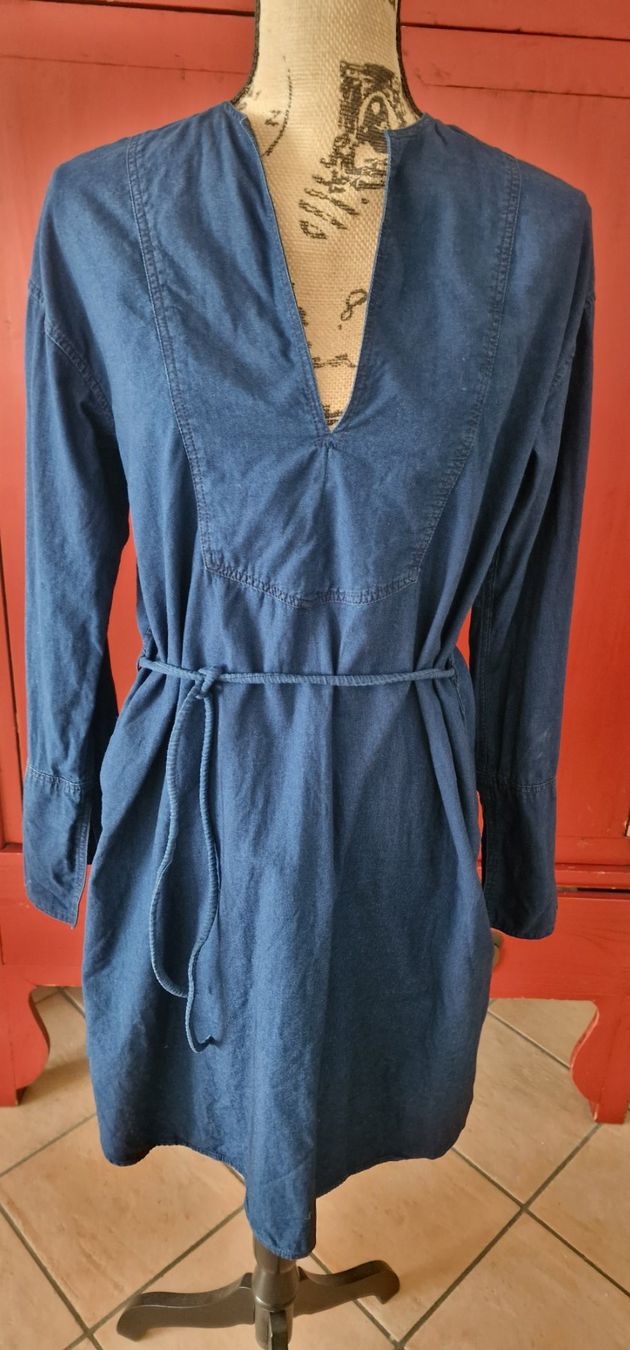 Closed Robes: Closed Kleid – D'occasion à Erlenbach ZH par alina1202
