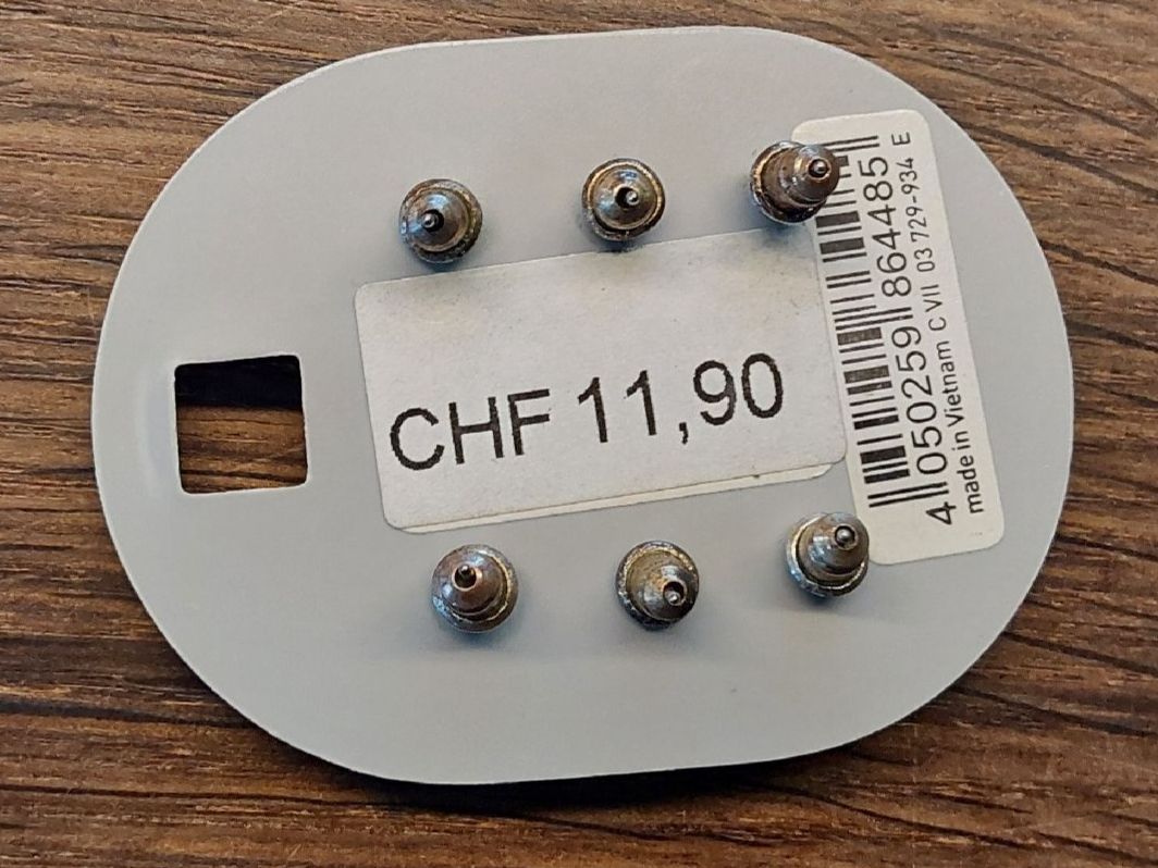 Ohrringe & -stecker: 3 Paar Ohrstecker six neu – Neu und originalverpackt aus Köniz von scopello12 1
