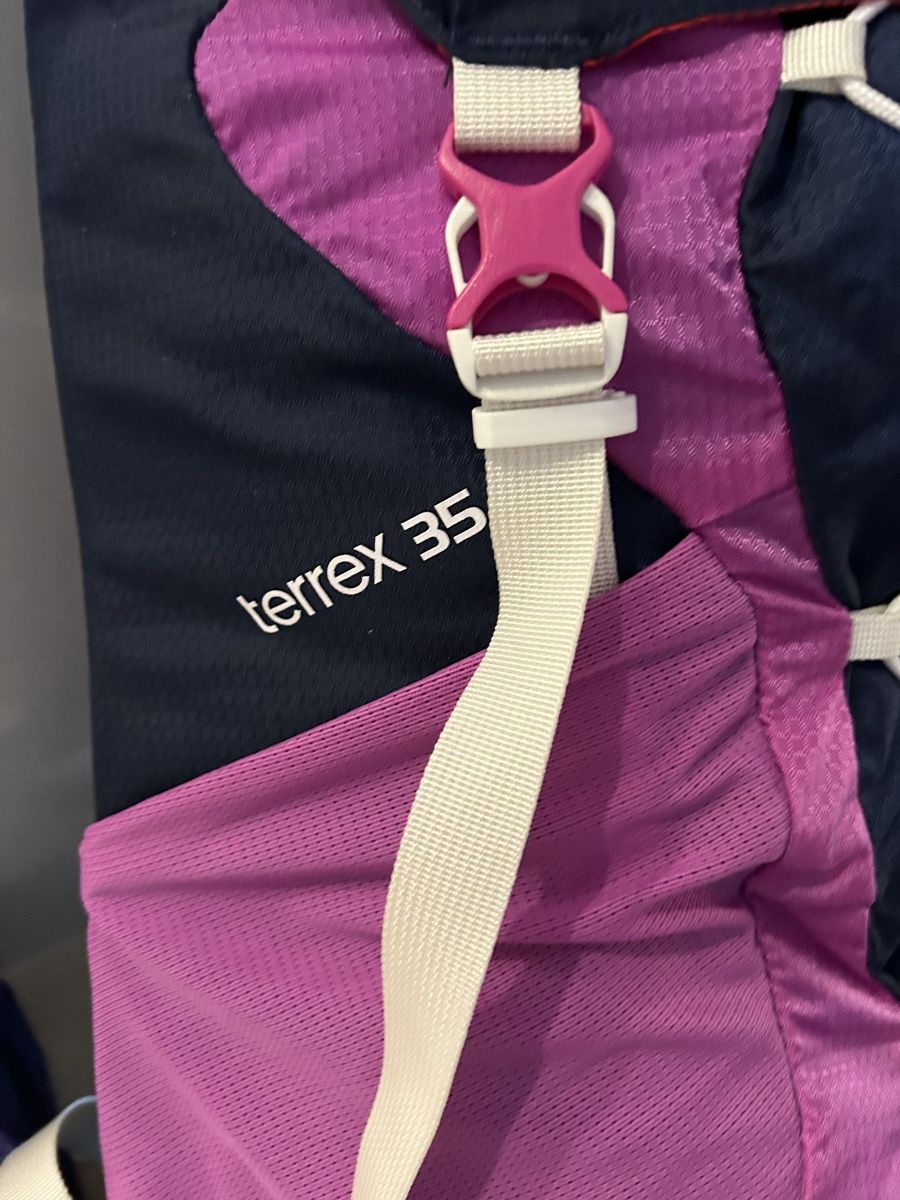Adidas Zaini: Zaino Adidas Terrex 35 – Usato da Tenero venduto da Laura-Pedu 4