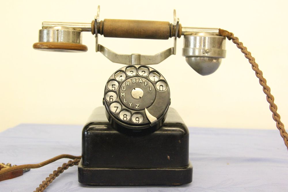 Telephon von Hekaphon mit Hörer Kaufen auf Ricardo