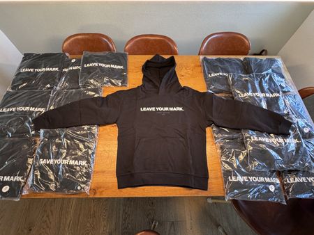 16 Legacy Network Hoodie Grösse S neu