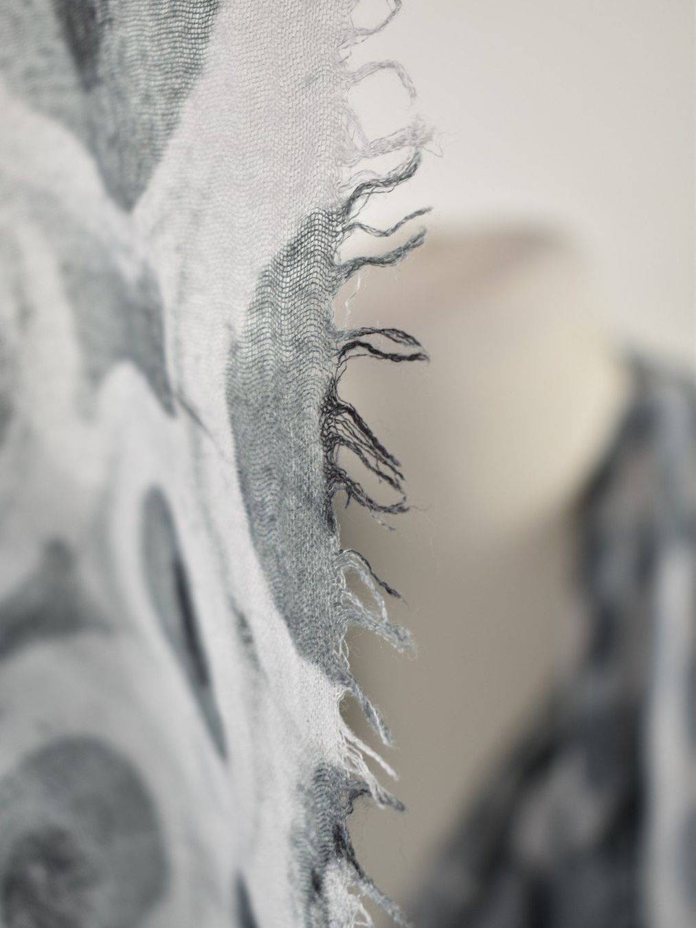 Foulard & Sciarpe: Peserico Schal 100% Modal – Usato da Nürensdorf venduto da 2ND_STORY 4