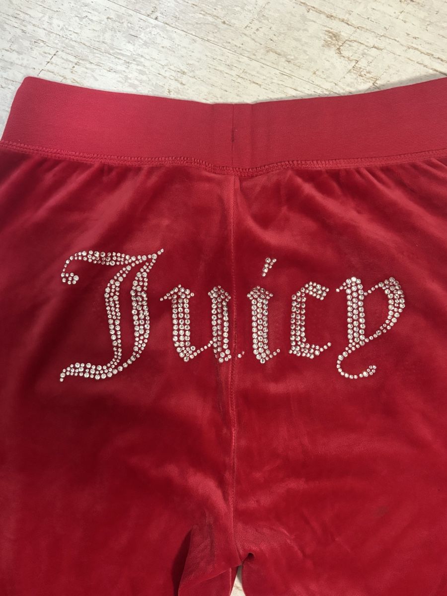 Juicy Couture Hosen: Tuta juicy rossa – Gebraucht aus Gandria von noe_rpl5 2