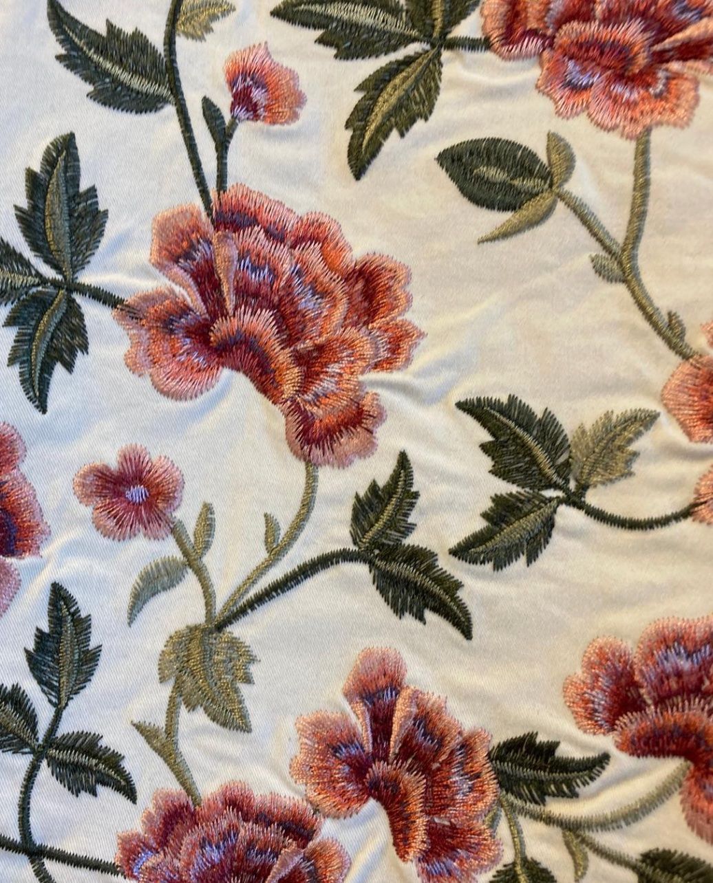 Röcke: magnifique jupe brodée fleurs – Gebraucht aus Fribourg von hap_25hw 2