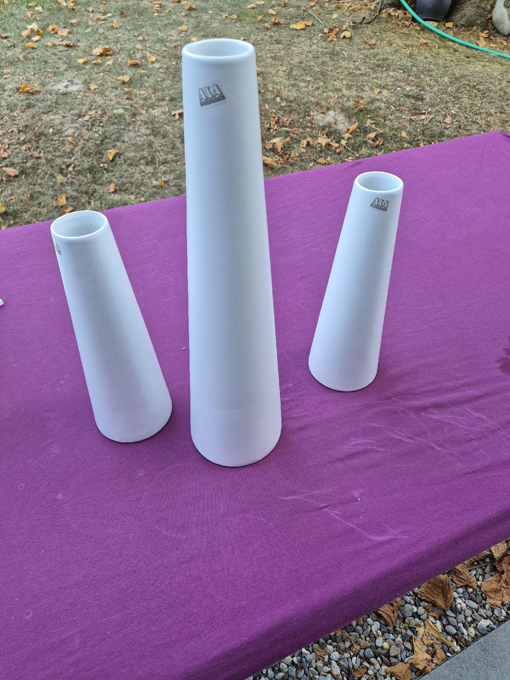 Vasi & Recipienti: Konische Vasen weiss 3er Set – Usato da Krauchthal venduto da SamsPuce 1