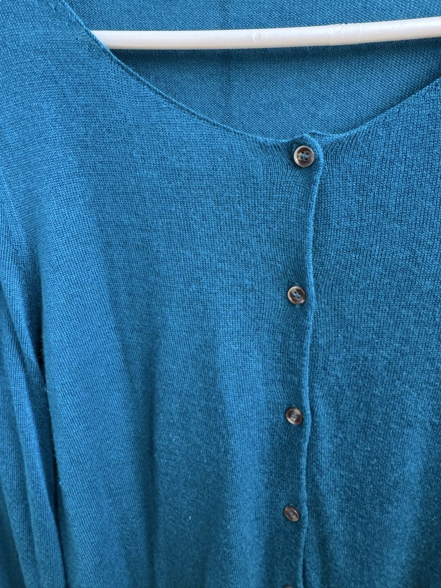 Giacche: Cardigan von American Vintage – Nuovo e nell'imballaggio originale da Basel venduto da Glamourpourtoi 2