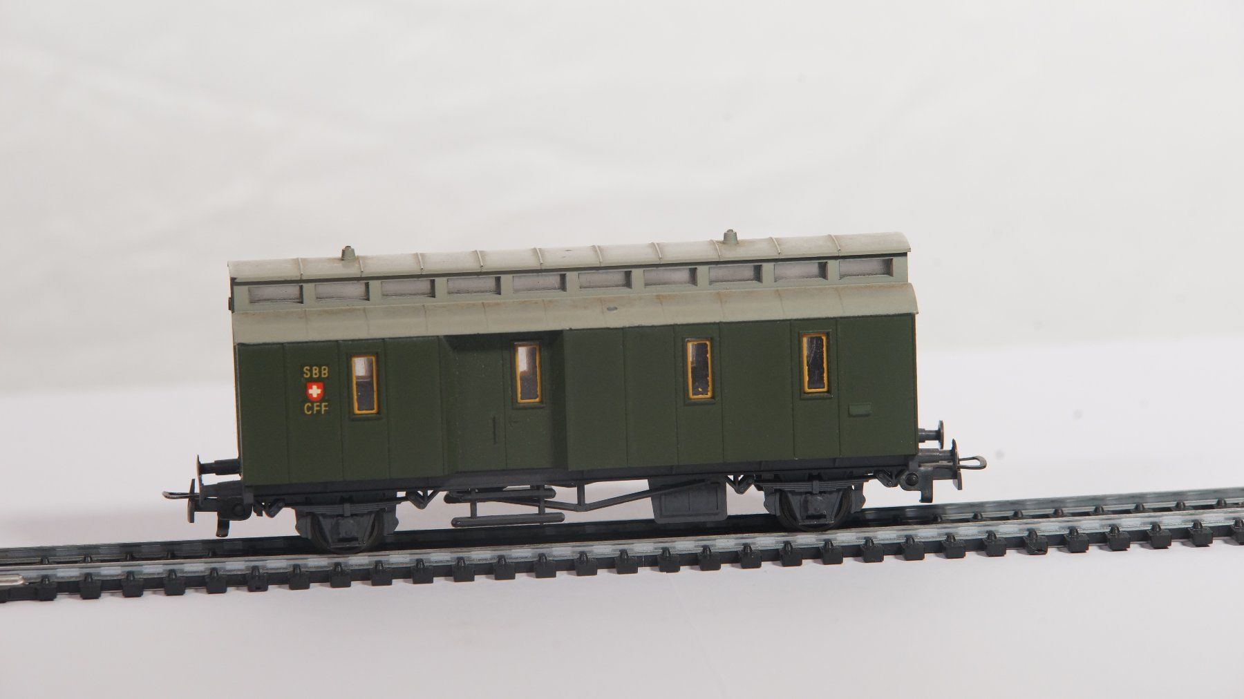 Liliput Modelleisenbahnen: Liliput SBB-Post- oder Gepäckwagen H0 – Neu (gemäss Beschreibung) aus Rebstein von osk_zt2c 2