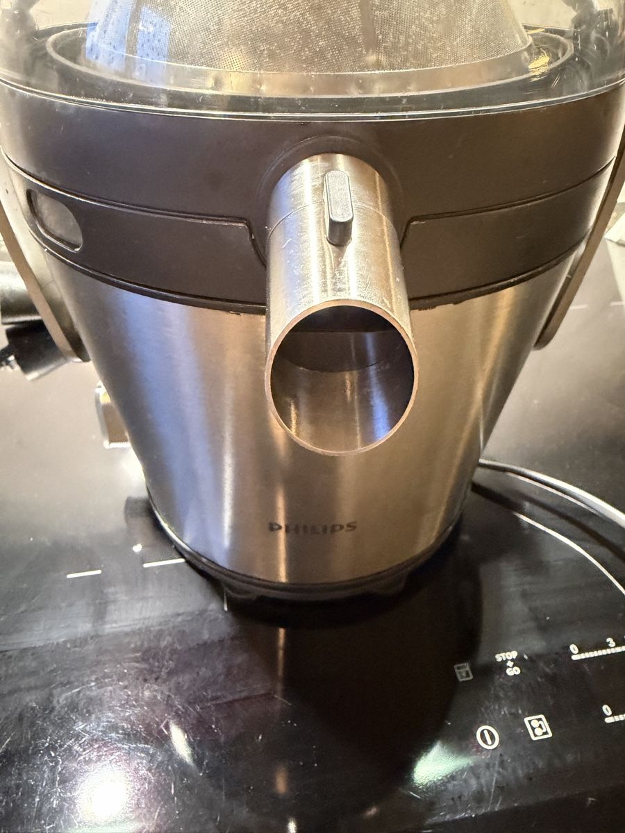 Philips Elettrodomestici da cucina: Juicer Philips – Usato da Savagnier venduto da Pivovar2 1
