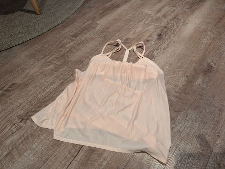 Lululemon top