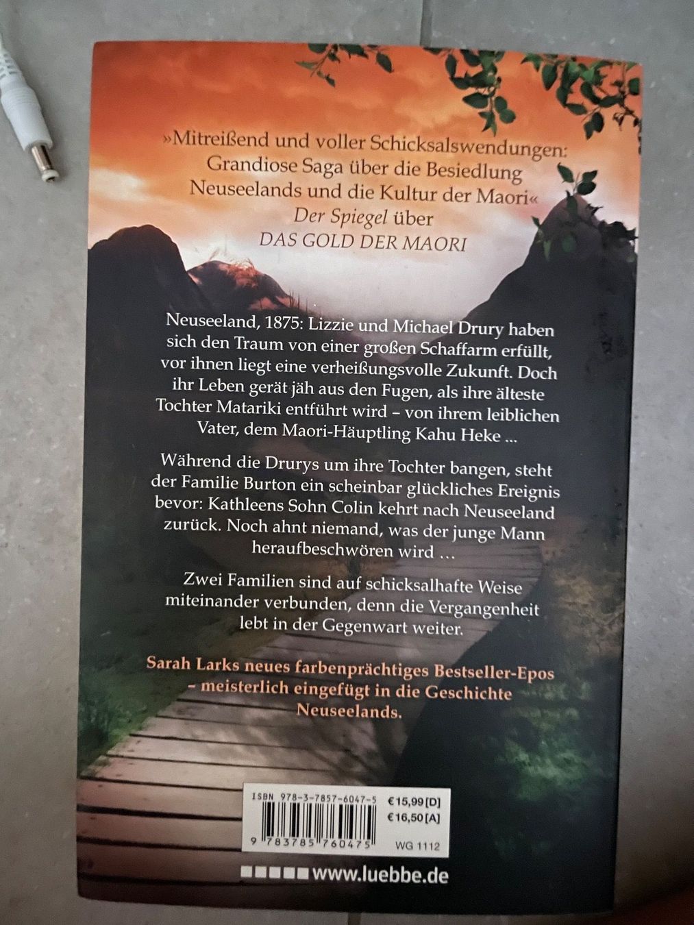 Libri: Roman- Sarah Lark – Nuovo (secondo la descrizione) da Wilen b. Wollerau venduto da LastChance22 1
