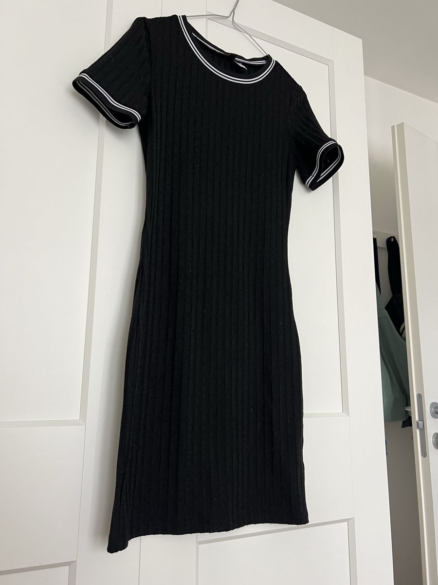 Vestiti: Dress – Usato da Pregassona venduto da kat_zh5d 1