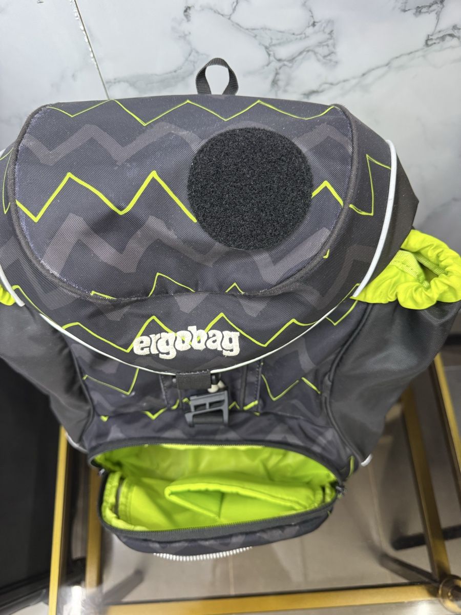 Ergobag Kindertaschen: 🎒 Ergobag Schulrucksack / Schulthek – Gebraucht aus Oftringen von Makeq 2