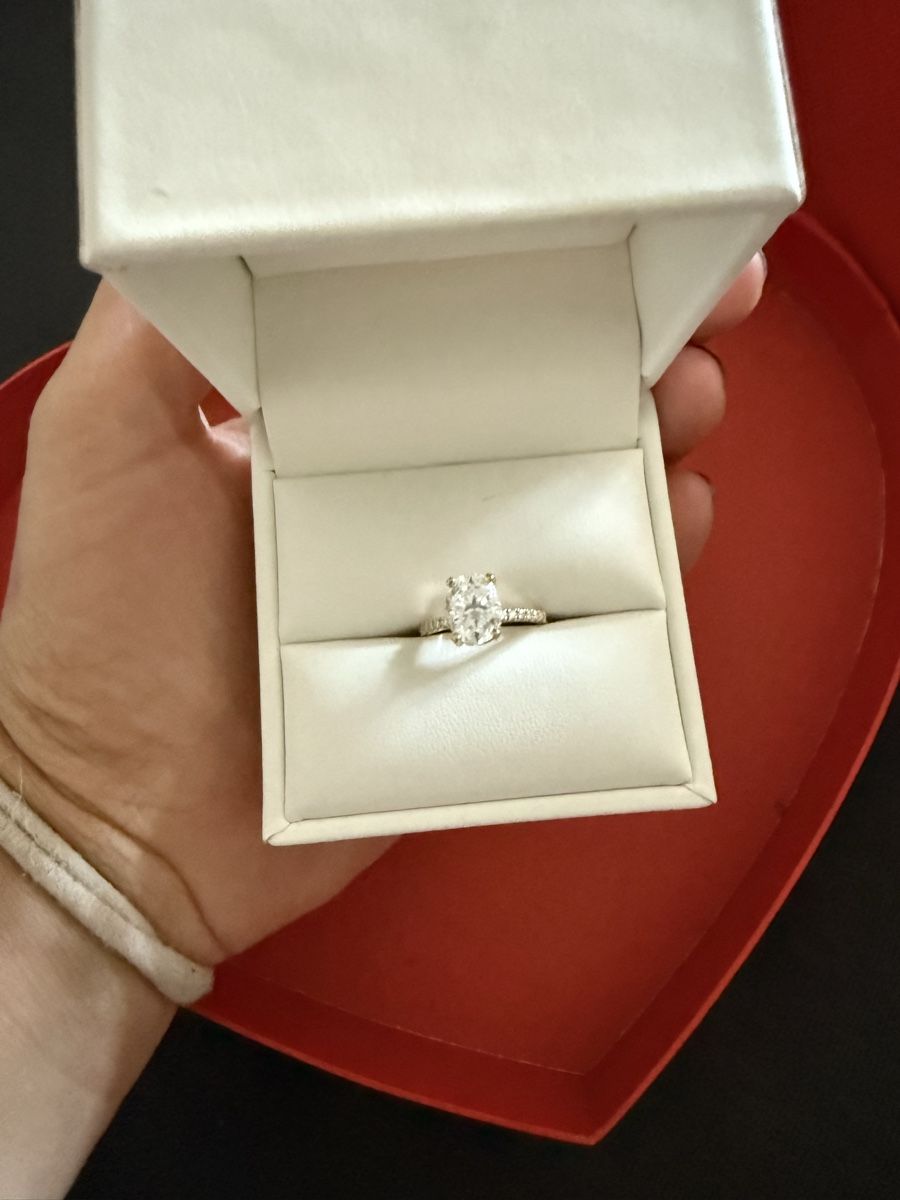 Bagues: Verlobungsring Oval 18 karat Gold – Neuf (Voir description) à Zürich par Dalia.ababssa 6