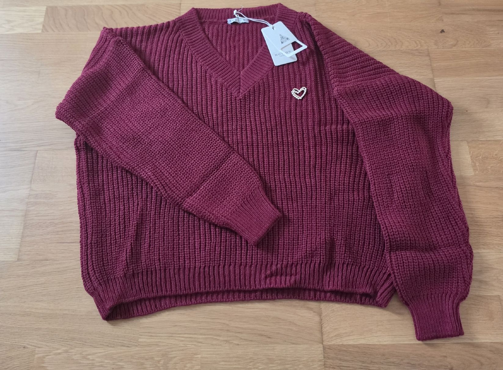 Pullover & Sweatshirts: Damen Pullover bordeaux  mit Herz  neu – Neu (gemäss Beschreibung) aus Bühler von MalinaBrocki